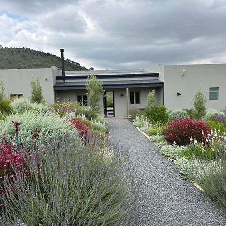 Windon Vineyard Farmhouse Stellenbosch Exterior photo